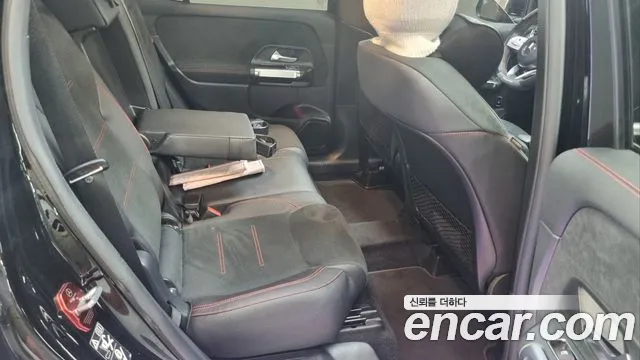 Mercedes-Benz GLB-Class — Фото автомобиля 19