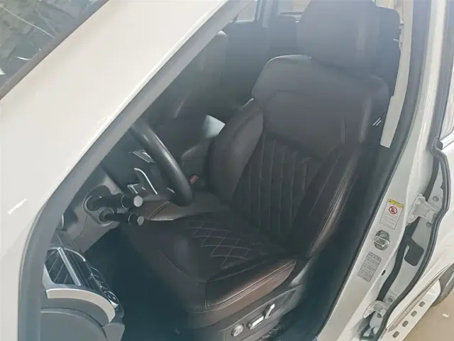 Haval H9 — Фото автомобиля 14