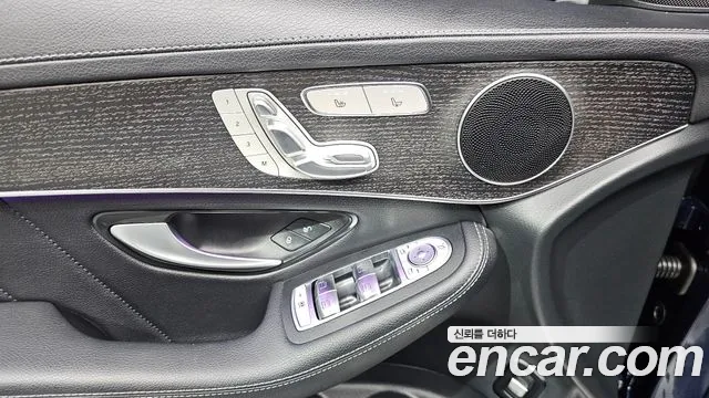 Mercedes-Benz GLC-Class X253 — Фото автомобиля 24