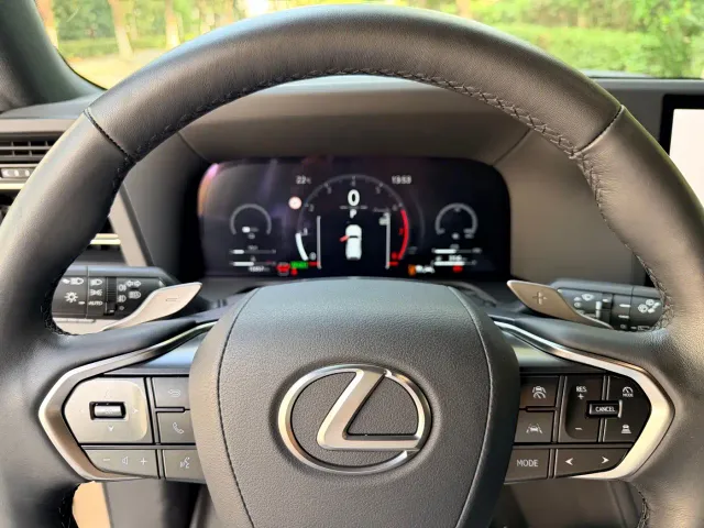 Lexus GX — Фото автомобиля 8