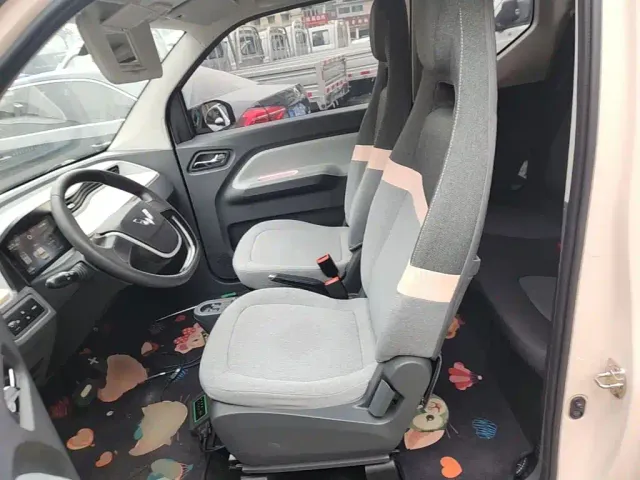 Wuling Hongguang Mini EV — Фото автомобиля 14