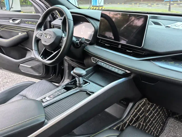 Geely Xingrui — Фото автомобиля 13