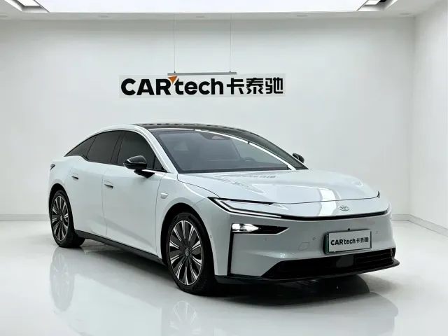 Toyota BoZhi 7 — Фото автомобиля 3