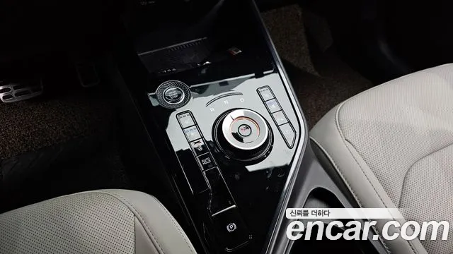 Kia Niro The All New Niro Signature — Фото автомобиля 9