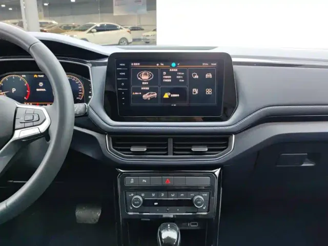 Volkswagen Tharu — Фото автомобиля 13