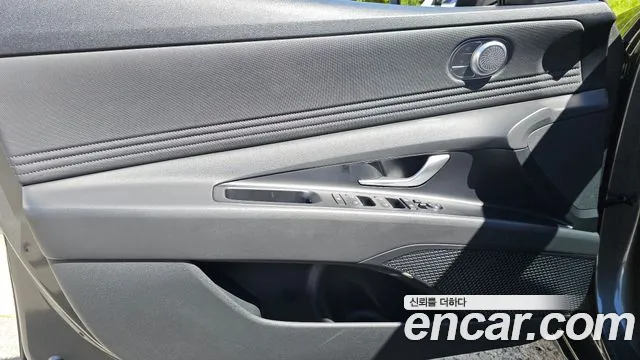 Hyundai AVANTE Новый Avante (CN7) — Фото автомобиля 21