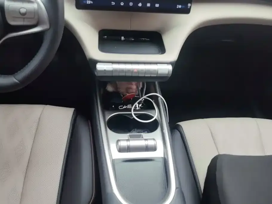 BYD Dolphin 2025 420km Freedom Edition — Фото автомобиля 16
