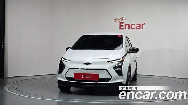Chevrolet Bolt EV — Фото автомобиля 3
