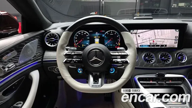 Mercedes-Benz AMG GT 4 двери 43 4MATIC+ Special Edition — Фото автомобиля 4