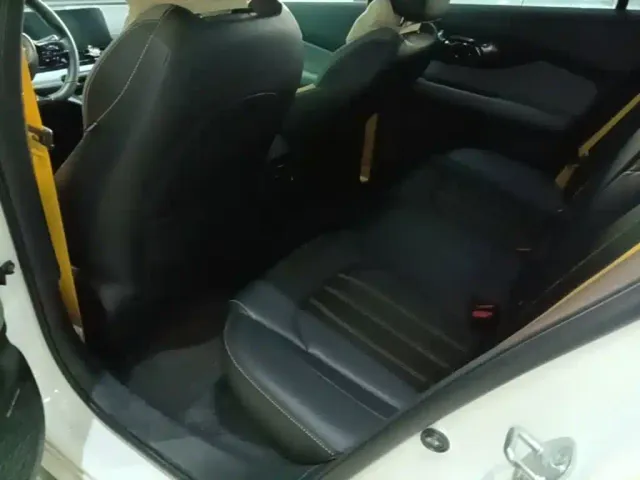 GAC Trumpchi Emkoo — Фото автомобиля 16