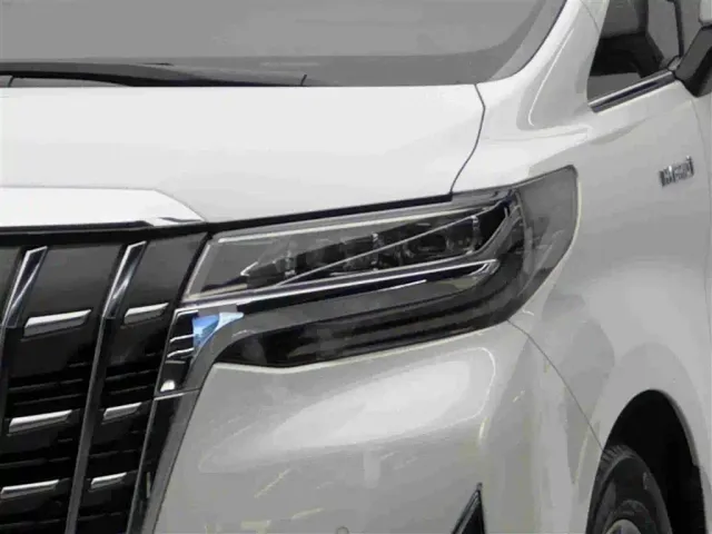 Toyota Alphard — Фото автомобиля 3