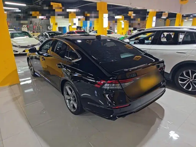 Honda Accord — Фото автомобиля 4