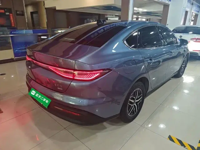BYD Seal 05 DM-i — Фото автомобиля 6