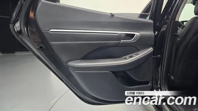 Hyundai Sonata — Фото автомобиля 14