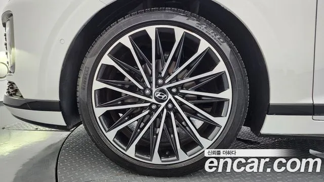 Hyundai Grandeur — Фото автомобиля 3