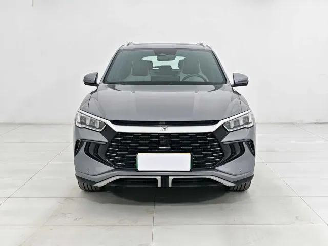 BYD Song Pro — Фото автомобиля 2