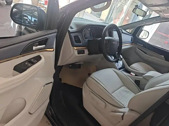 Forthing Fengxing M7 — Фото автомобиля 15