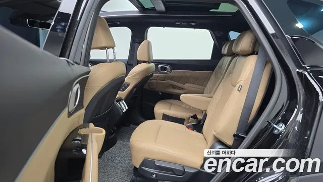 Kia Sorento Новый Sorento 4 поколение Дизель 2.2 4WD — Фото автомобиля 11