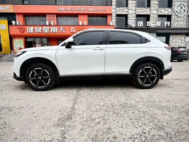 Honda Vezel — Фото автомобиля 8