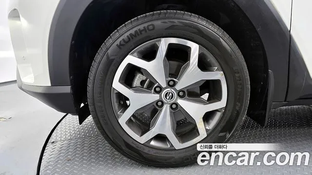 KG_Mobility_Ssangyong Torres Torres Бензин 1.5 2WD — Фото автомобиля 5