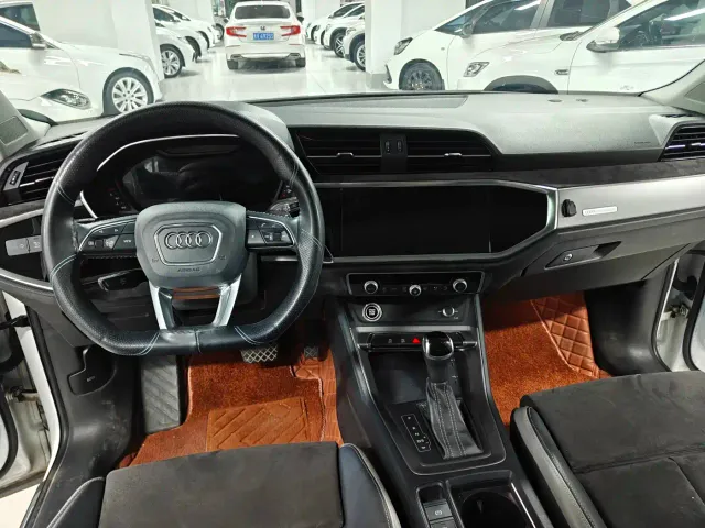 Audi Q3 — Фото автомобиля 7