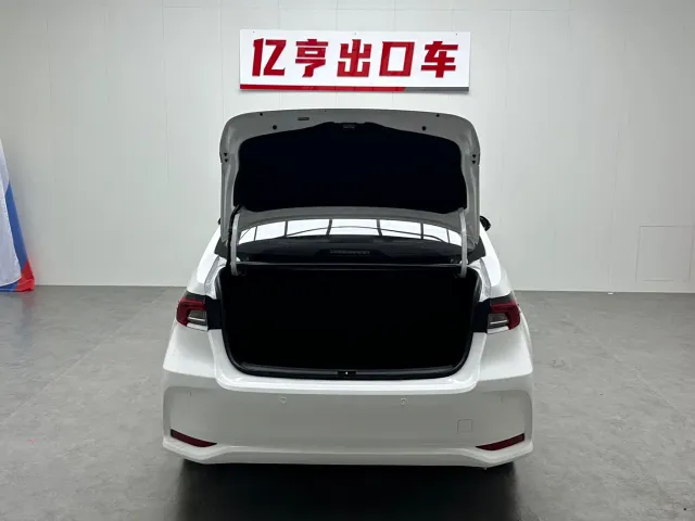 Toyota Corolla — Фото автомобиля 18
