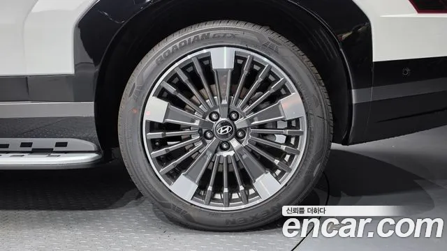 Hyundai Santa Fe MX5 — Фото автомобиля 21