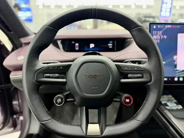 Xiaomi SU7 — Фото автомобиля 13