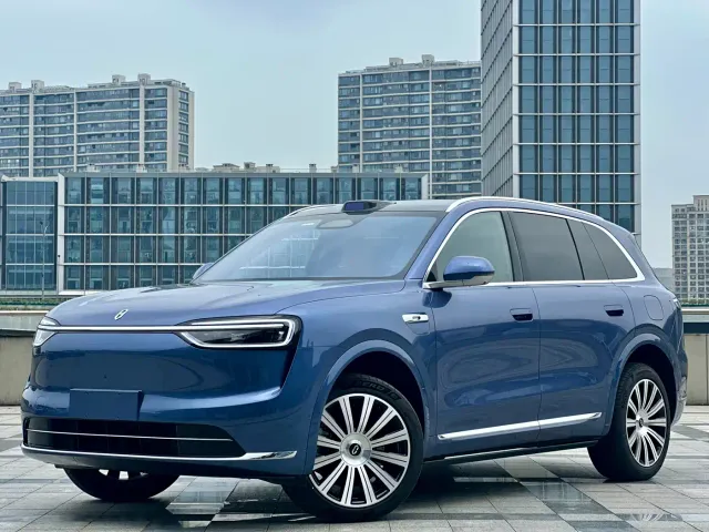 Aito M7 — Фото автомобиля 2