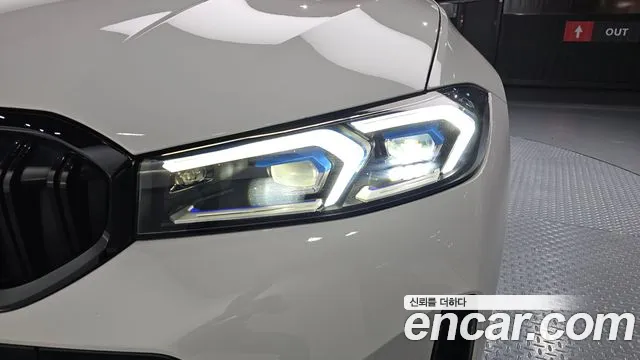 BMW 3-Series 3 серия (G20) 320i M Sport — Фото автомобиля 19