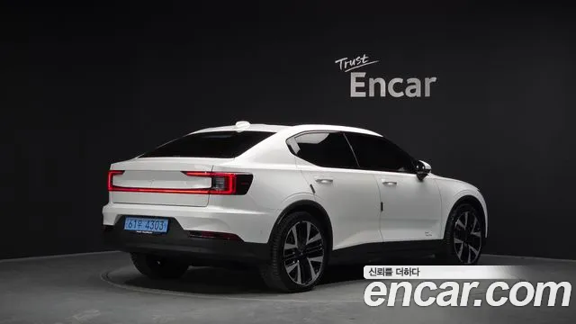 Polestar Polestar 2 — Фото автомобиля 2