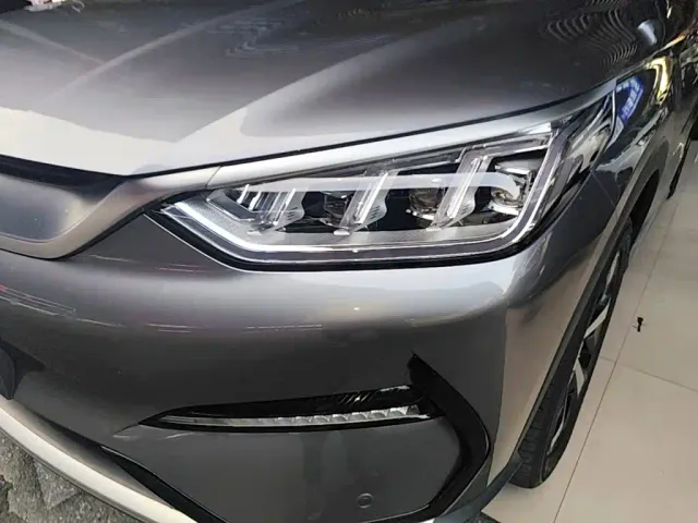 BYD Song PLUS — Фото автомобиля 23