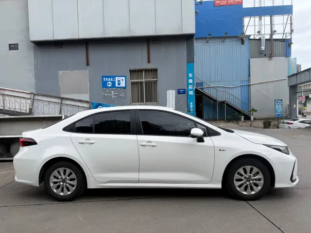 Toyota Corolla — Фото автомобиля 4