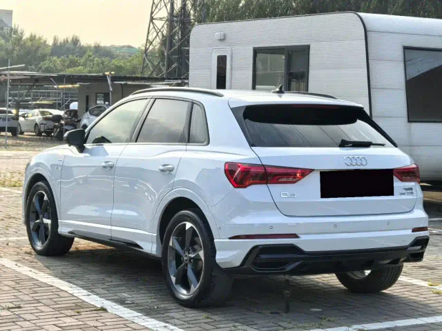 Audi Q3 — Фото автомобиля 7