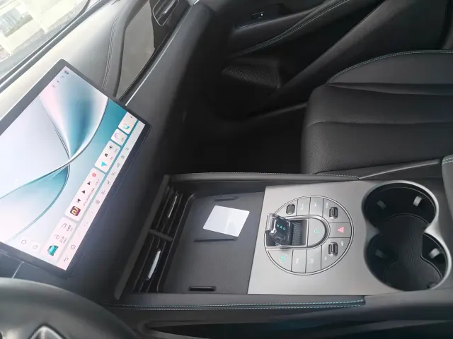 BYD Seal 06 — Фото автомобиля 13