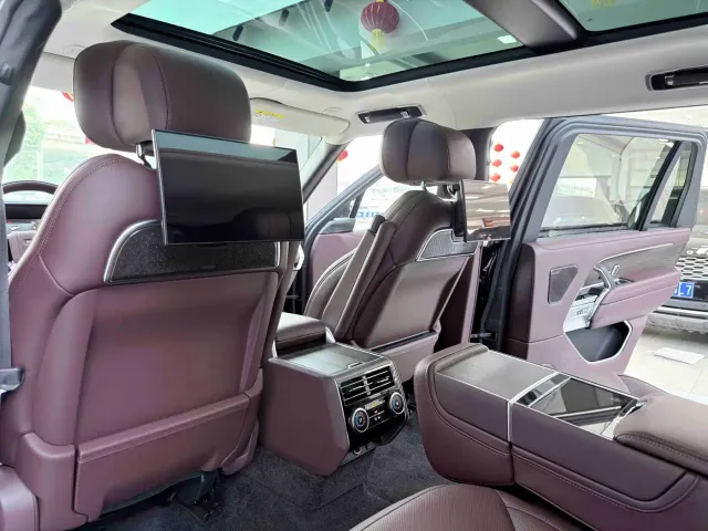Land Rover Range Rover — Фото автомобиля 7