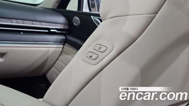 Genesis GV80 — Фото автомобиля 18