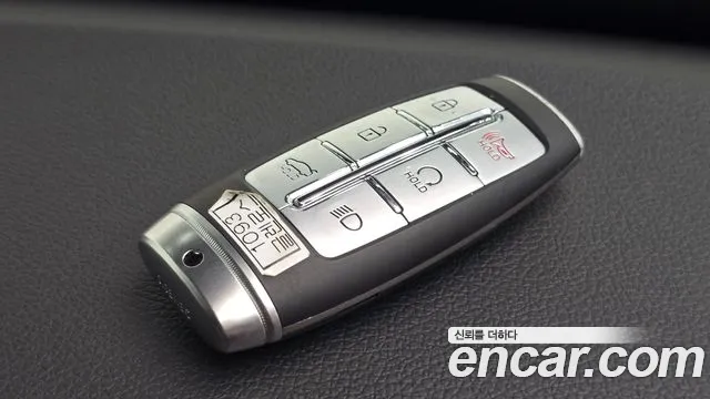 Genesis G80 Бензин 3.5 турбо AWD — Фото автомобиля 12