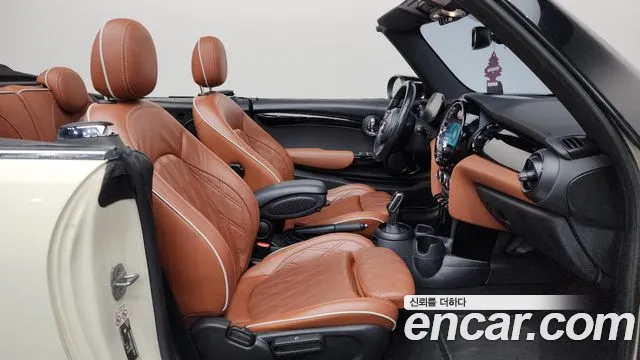 Mini Cooper Convertible — Фото автомобиля 23