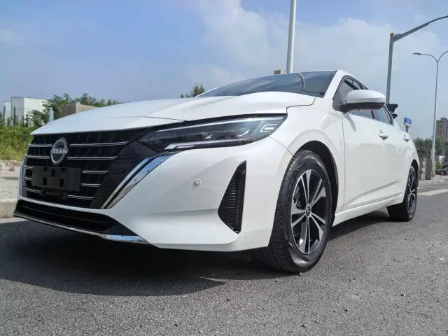 Фотография автомобиля — Nissan Sylphy