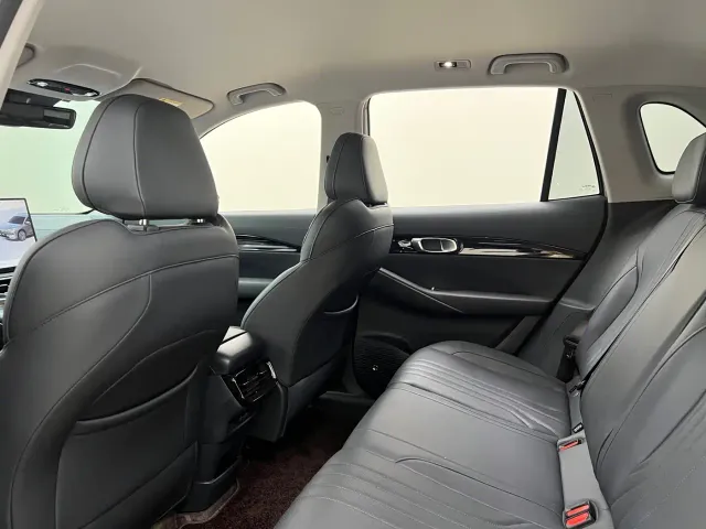 Geely Galaxy E5 — Фото автомобиля 17