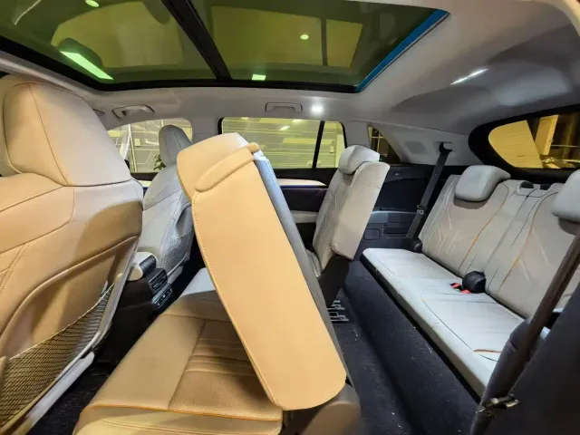 Audi Q5 e-tron — Фото автомобиля 8