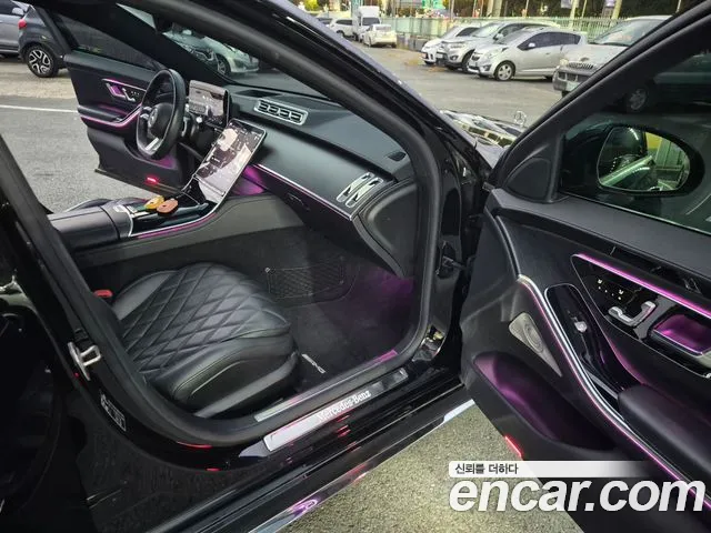 Mercedes-Benz S-Class — Фото автомобиля 16