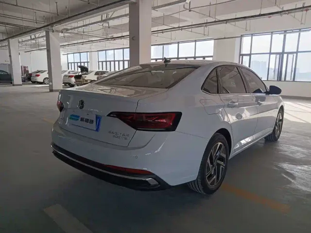 Volkswagen Sagitar — Фото автомобиля 6
