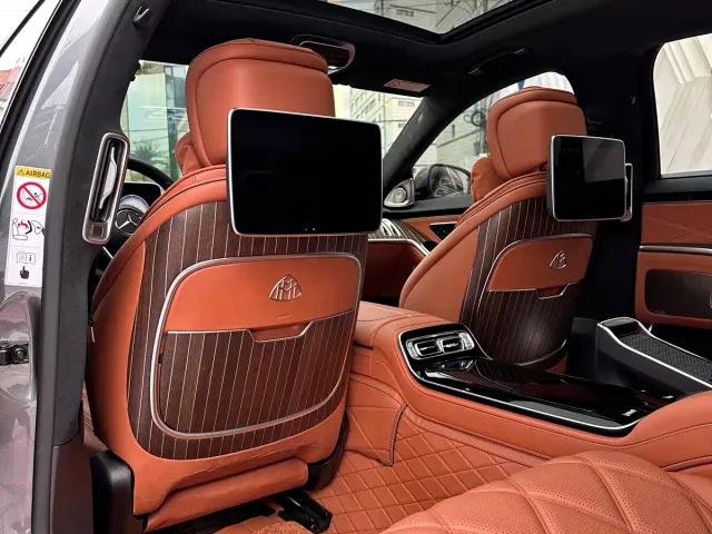Mercedes-Benz Maybach S-Class — Фото автомобиля 20