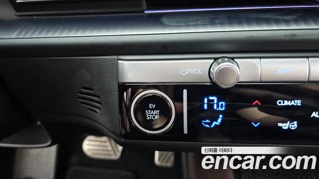 Hyundai Ioniq6 Long Range AWD — Фото автомобиля 24