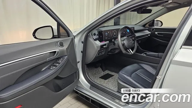 Hyundai Sonata Inspiration — Фото автомобиля 9