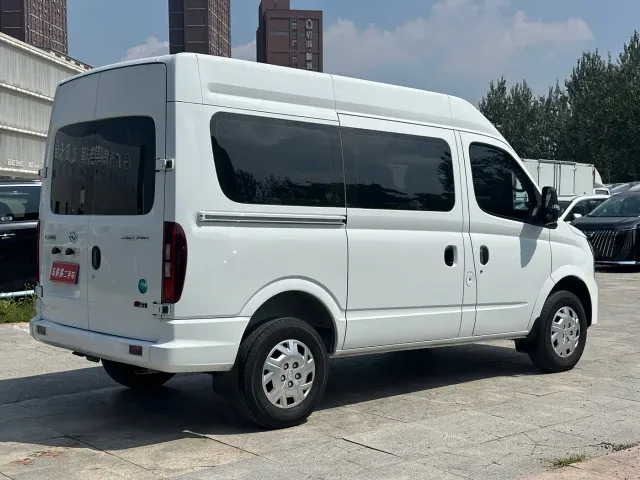 Maxus Xintu V80 — Фото автомобиля 5