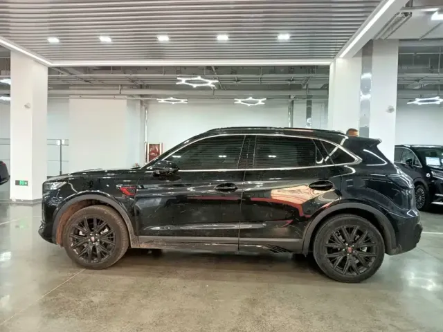 Hongqi HS5 — Фото автомобиля 6
