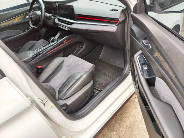 Geely Binrui — Фото автомобиля 13